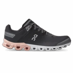 On Women’s Cloudflow 3 (Rock/Rose)